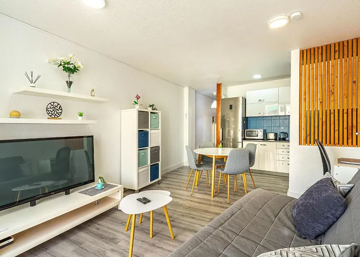 As De Casas - Nirvana Apartmán Los Cristianos (Tenerife)